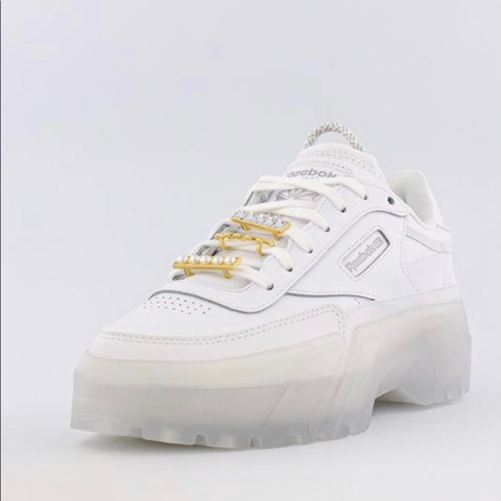 Reebok CARDI B club C